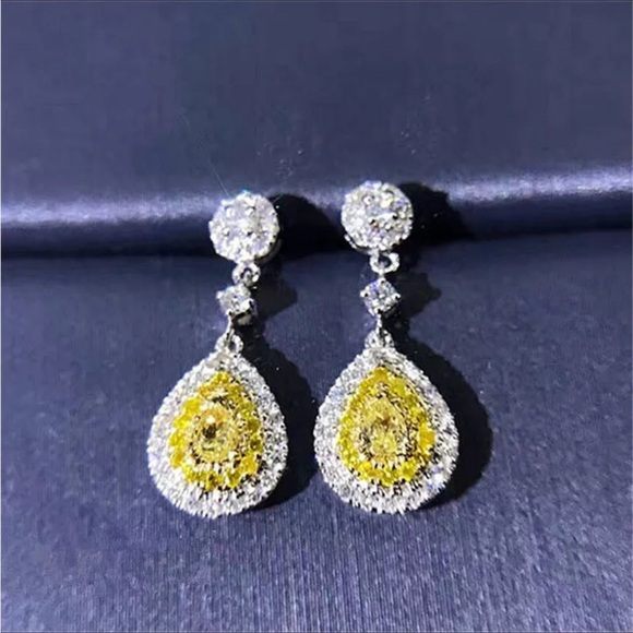 💛Elegant Canopy Yellow Pear Drop Earrings - Picture 15 of 15